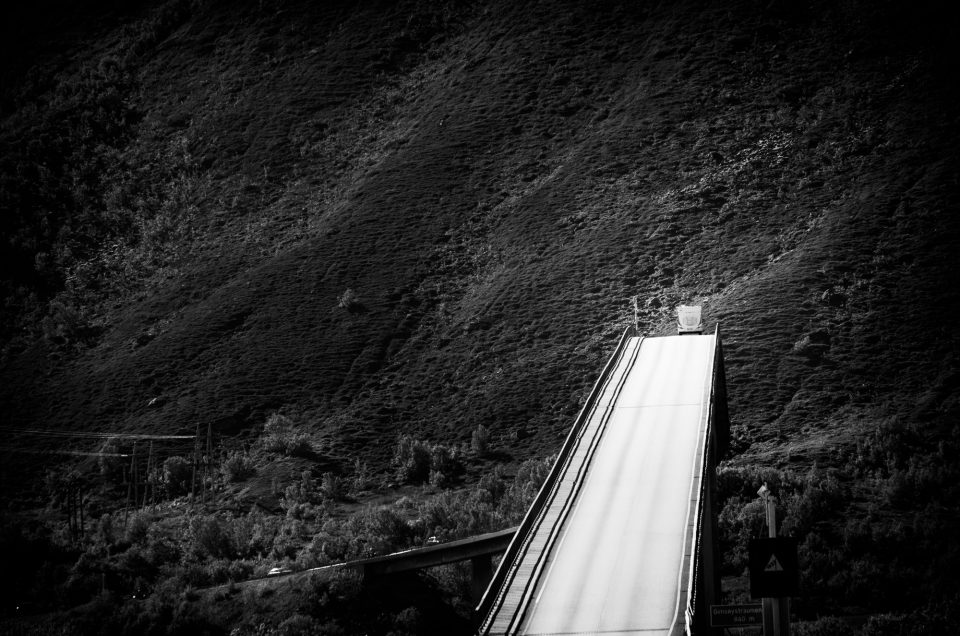 Pont surprenant / Surprising bridge